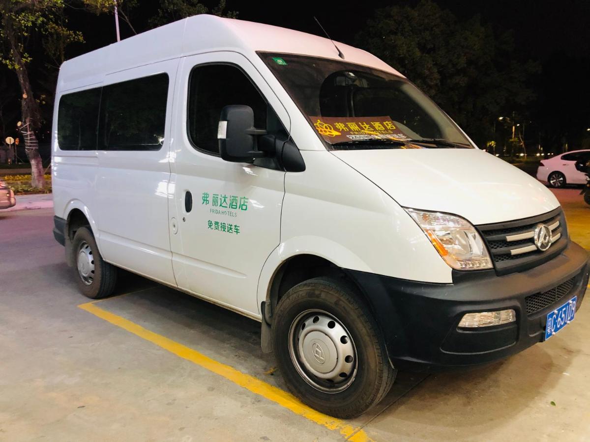 Frida Hotels Guangzhou Baiyun International Airport Εξωτερικό φωτογραφία