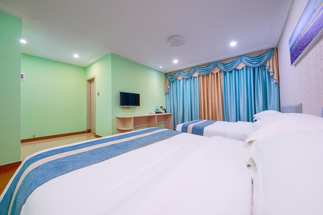 Frida Hotels Guangzhou Baiyun International Airport Εξωτερικό φωτογραφία