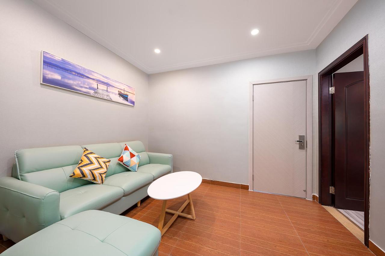 Frida Hotels Guangzhou Baiyun International Airport Εξωτερικό φωτογραφία