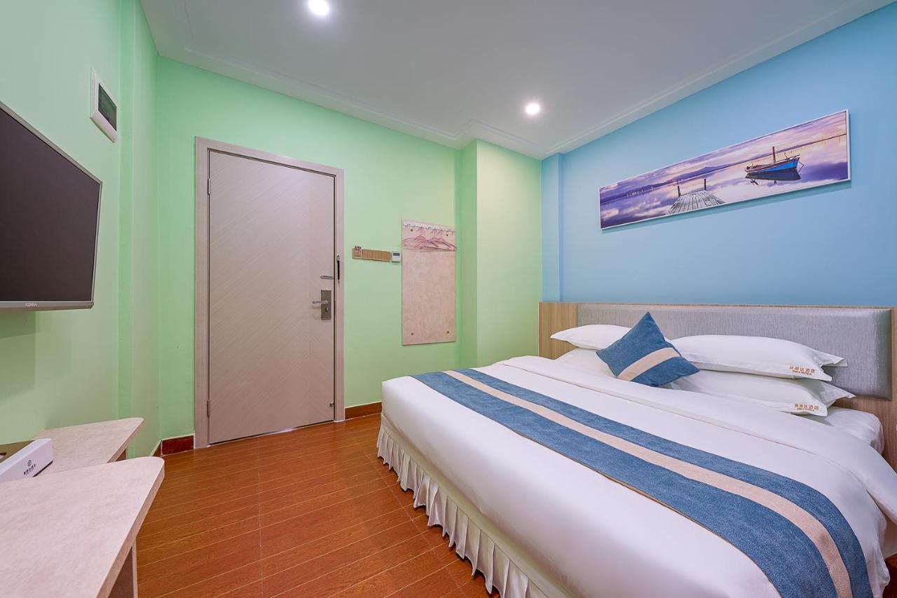 Frida Hotels Guangzhou Baiyun International Airport Εξωτερικό φωτογραφία